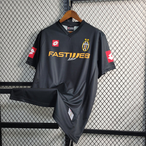 JUV Jersey Away kit 01-02 Retro